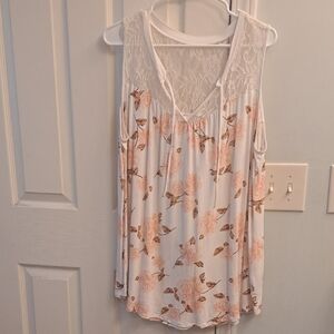 Torrid White and Pink Floral Lace Tank Top